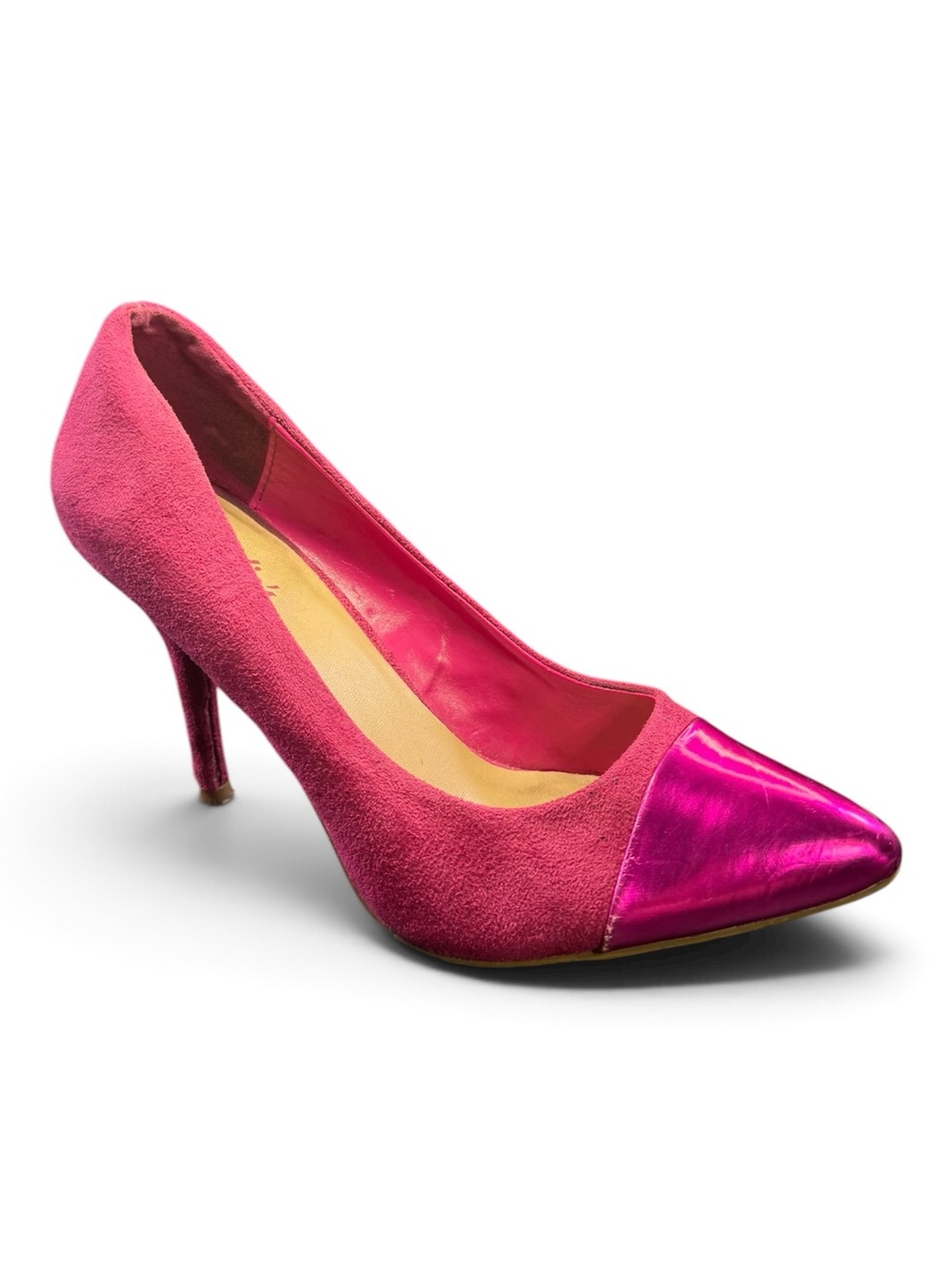 Candie’s Women’s Size 8.5 Hot Pink Fuchsia Pointed Toe Suede Pumps Heels